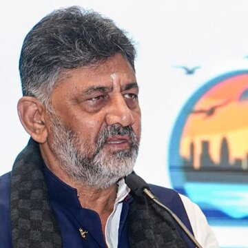 ओडिशा के कांग्रेस विधायकों को क्रॉस वोटिंग के लिए 5 करोड़ के ऑफर का दावा। डीके शिवकुमार ने आरोप लगाया,-‘ऑपरेशन कमल’ की कोशिश नाकाम'