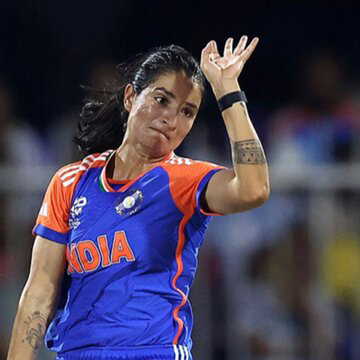 पर्थ टेस्ट में युवा काश्वी पर नजरें, अनुभवी रेणुका रहेंगी बाहर