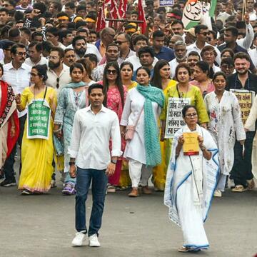 अगर SIR में एक भी वैध मतदाता का नाम कटा तो भाजपा सरकार को तोड़कर मानेंगे : ममता बनर्जी