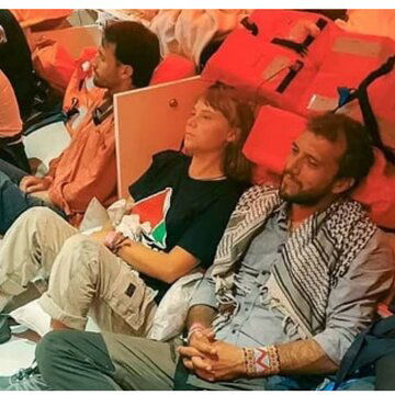 मेरे बाल खींचकर, इजरायल का झंडा शरीर पर लपेटने के लिए मजबूर किया गयाः सामाजिक कार्यकर्ता ग्रेटा थुनबर्ग