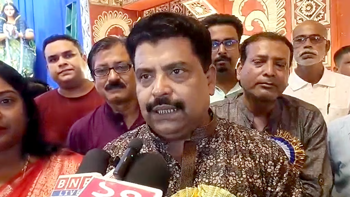 तृणमूल विधायक का आरोप, घर-घर SIR का फॉर्म लेकर जाने वाले कई BLO के पास ही नहीं हैं दस्तावेज