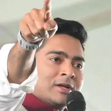 Bengal Election : 'उनका' नाम लेने से सभा का माहौल खराब हो जाता है : अभिषेक बनर्जी ने किसके बारे में कहा ऐसा?