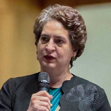 असम विधानसभा चुनाव: प्रियंका गांधी को कांग्रेस की स्क्रीनिंग कमेटी की जिम्मेदारी