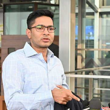 'चाहे जितना बड़ा उद्योगपति हो, कोई छूट नहीं मिलेगी', आनंदपुर अग्निकांड के मामले में अभिषेक का जवाब