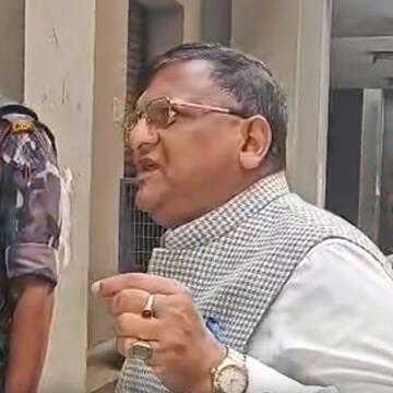 काकद्वीप में चुनावी हलचल तेज, CEO ने सभी दलों को दिया शांतिपूर्ण मतदान का संदेश