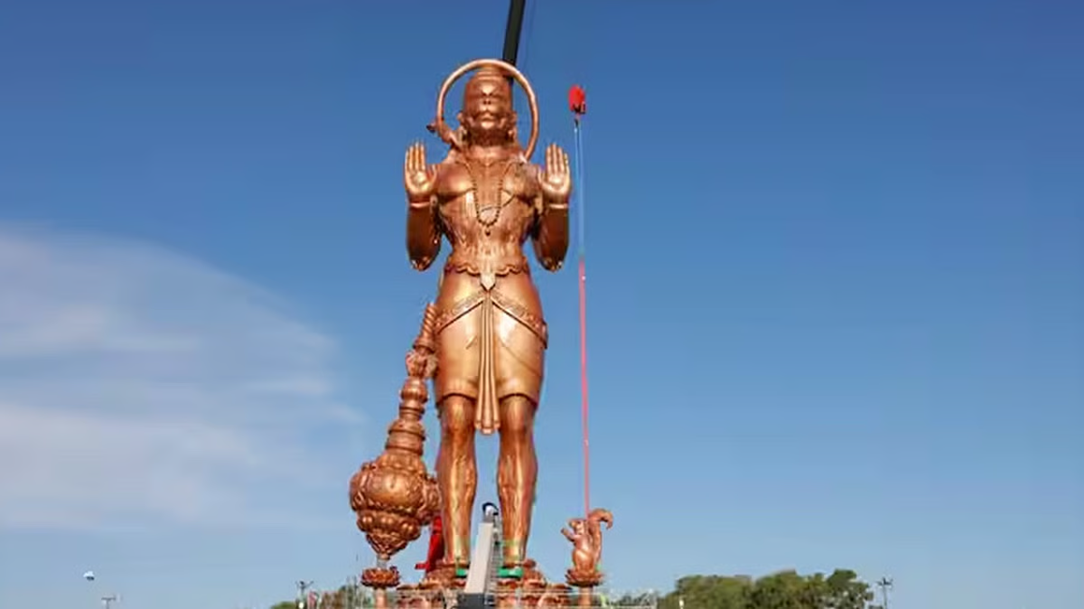 ट्रम्प के दल के नेता ने हनुमान को 'नकली हिंदू देवता' कहा, विवाद