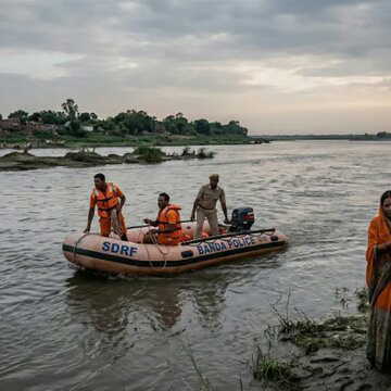 यमुना में गोद की बच्ची को फेंका, क्या पारिवारिक विवाद है वजह?
