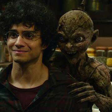 हॉरर-कॉमेडी के हैं शौकीन तो OTT पर मौजूद इन 6 फिल्मों को रखें अपनी Must Watch लिस्ट में