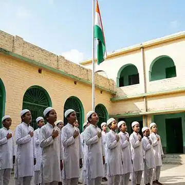 बंगाल के सभी मदरसों में 'वंदे मातरम्' गाना अनिवार्य, विज्ञप्ति जारी