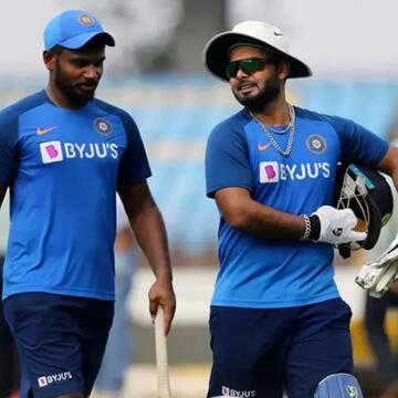 ऋषभ पंत की जगह पर खतरा? संजू सैमसन ने बढ़ाई टीम इंडिया में टक्कर