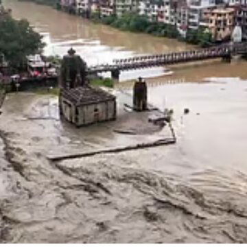 हिमाचल में लगातार प्राकृतिक आपदाओं से 46,000 करोड़ का नुकसान, सर्वेक्षण रिपोर्ट में चौंकाने वाली जानकारी