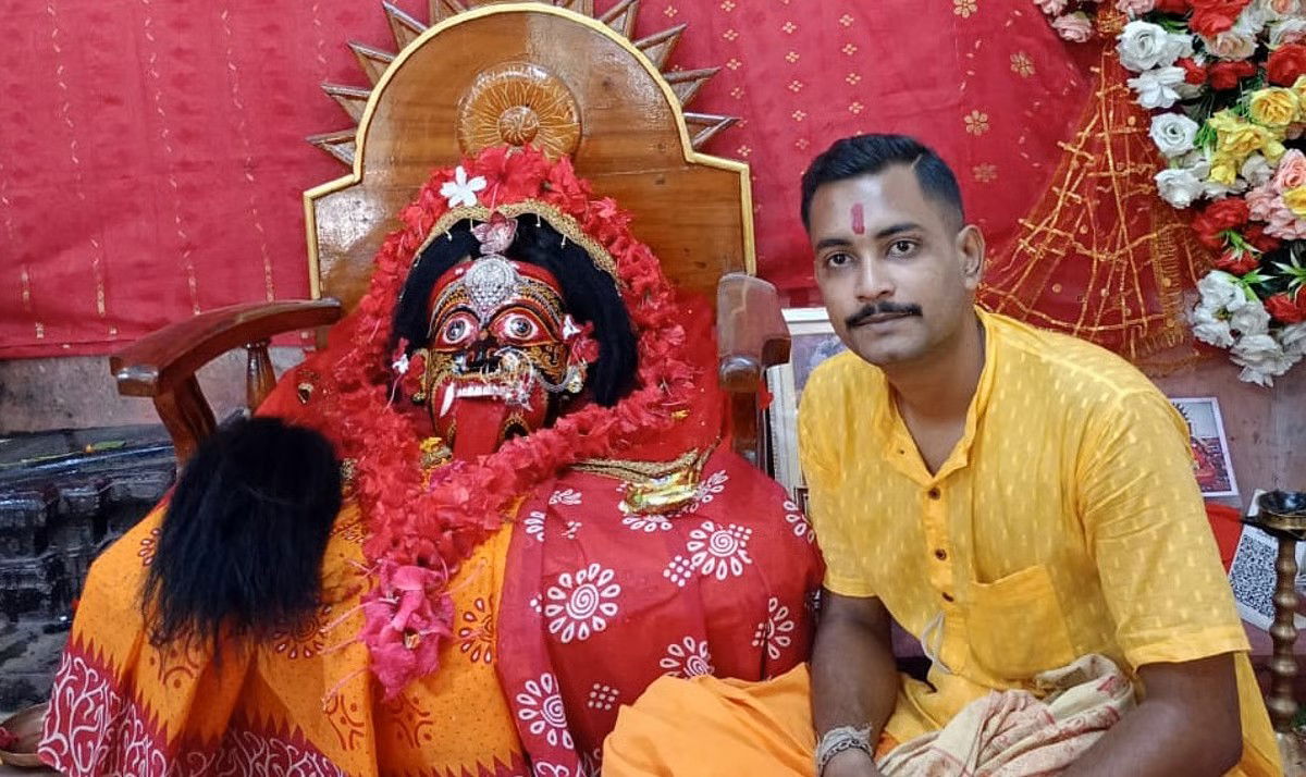 चार-पहिया वाहन न दिलाने पर परिवार से नाराज युवक ने की खुदकशी