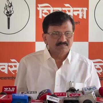 अयोध्या राम मंदिर दान विवाद: ₹7 करोड़ गबन के आरोप पर संजय राउत का सरकार पर हमला