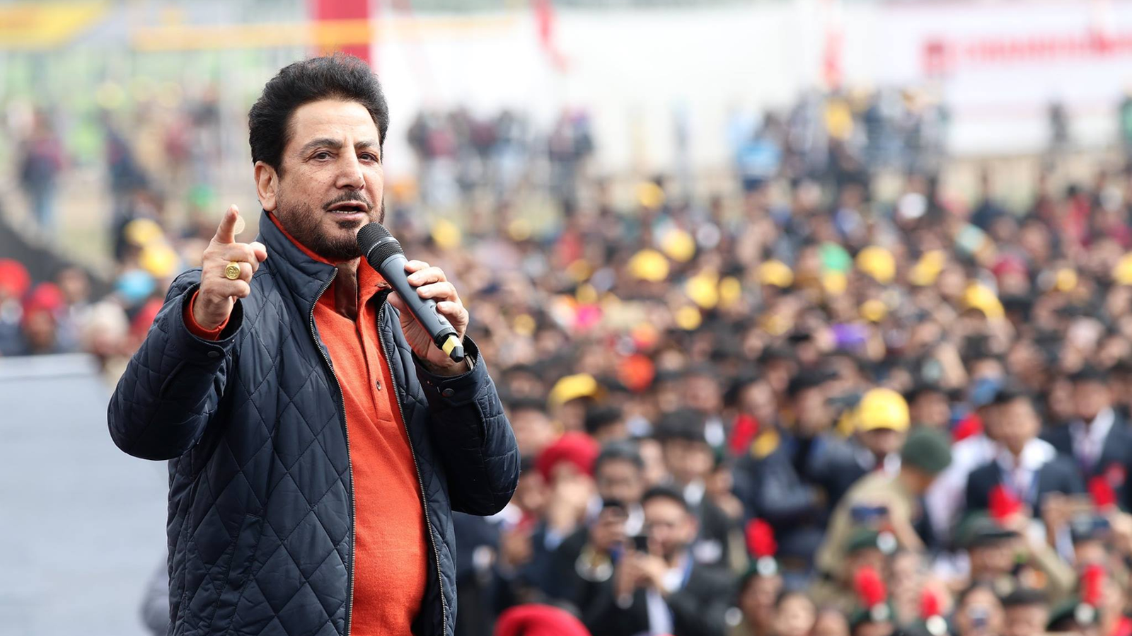 राज्यपाल कटारिया से मिले गुरदास मान, नशे के खिलाफ साथ चलने का संकल्प