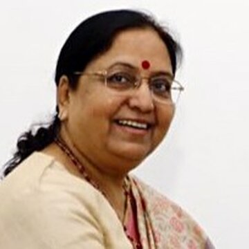 आगरा-लखनऊ एक्सप्रेसवे पर बड़ा हादसा टला, यूपी की मंत्री बेबी रानी मौर्य बाल-बाल बचीं