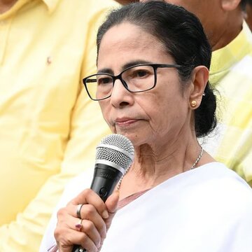 जान की बाजी लगाकर राहत कार्य करने वाले 8 लोगों को मुख्यमंत्री ने दिया इनाम, कितनी है पुरस्कार राशि?