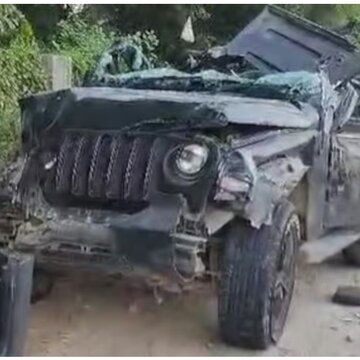 गुरुग्राम में राष्ट्रीय राजमार्ग पर कार पलटने से 5 लोगोंकी मौत, 1 घायल