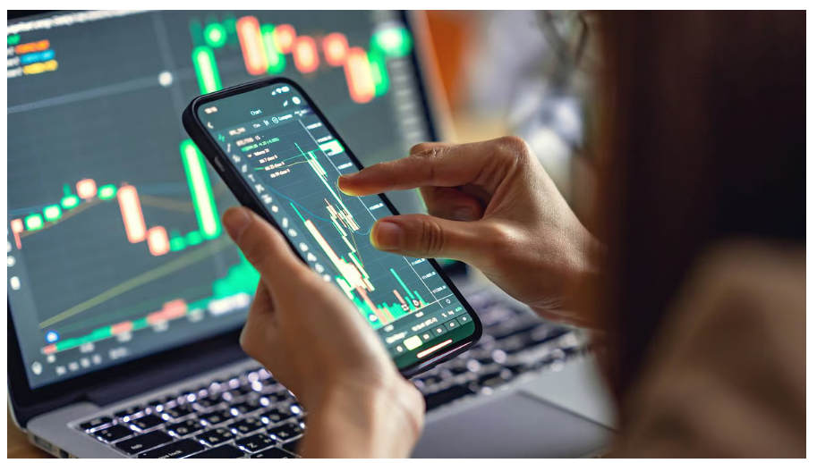 गिरावट के माहौल में भी वृद्धि, मंगलवार को इन 6 स्टॉक्स को खरीदने की विशेषज्ञों की सलाह