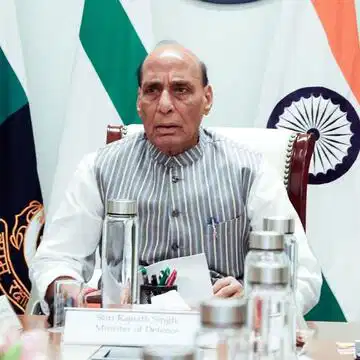 दिल्ली की मुख्यमंत्री रेखा गुप्ता ने मंत्रियों और विधायकों के वाहन पर अंकुश लगाया