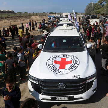 गाज़ा और इज़रायल के बीच बंधकों और शवों के आदान-प्रदान का नया चरण पूरा