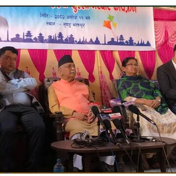 विरोध प्रदर्शन के बाद पहली बार जनता के सामने आए नेपाल के पदच्युत प्रधानमंत्री ओली