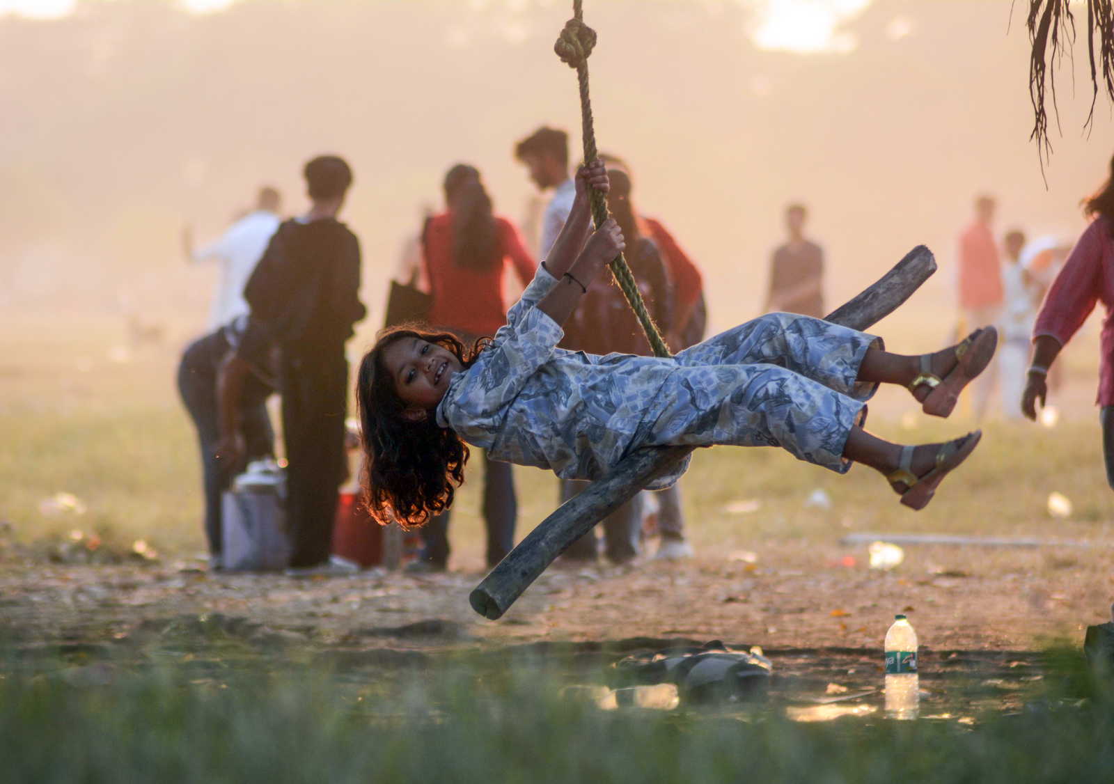 कोहरा छंटने और धूप खिलने से कोलकाता समेत दक्षिण बंगाल को कड़ाके की ठंड से मिली थोड़ी राहत