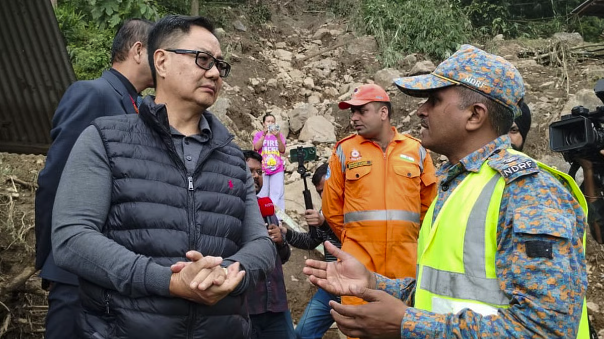 राहत लेकर अपने 'मजबूत गढ़' उत्तर बंगाल पहुंचे भाजपा के शीर्ष नेता