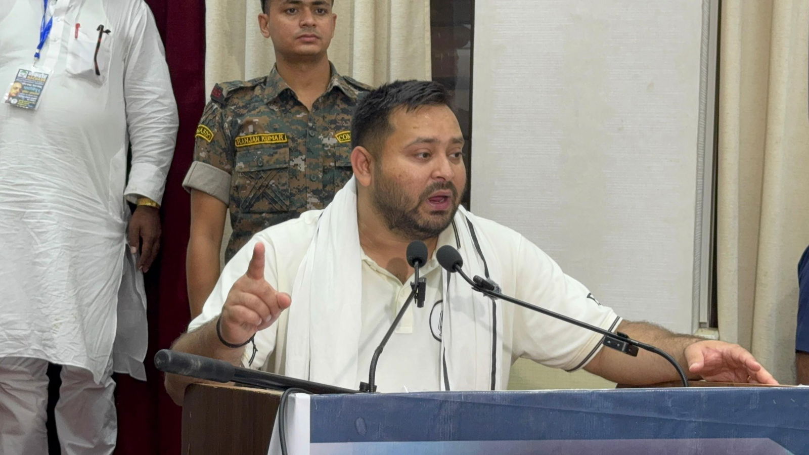 तेजस्वी यादव ने फिर नीतिश कुमार पर तंज कसा, सीएम नीतीश से नहीं चलने वाला बिहार