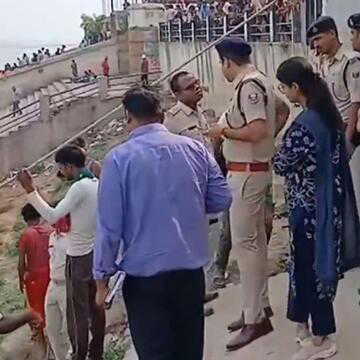 पटना के बाढ़ में बड़ा नाव हादसा, गंगा में डूबने से 7 लोगों की मौत