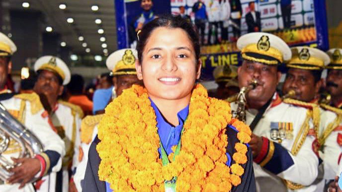 बीएसएफ के इतिहास में पहली बार: बढ़ई की बेटी 5 महीने की सेवा में कॉन्स्टेबल से बनी हेड कॉन्स्टेबल