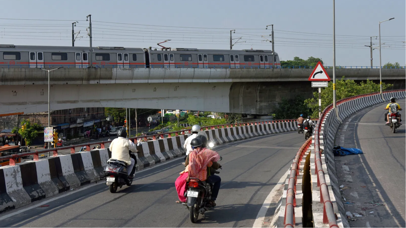 बदल दिया गया दिल्ली के 3 मेट्रो स्टेशनों का नाम, कौन-कौन और जानिए क्या हुआ नया नाम?