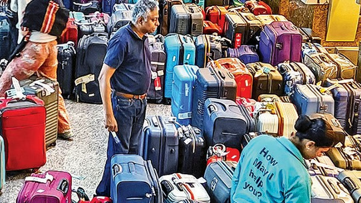 देशभर में इंडिगो संकट से हाहाकार, डीजीसीए का नरम रुख, सरकार बैकफुट पर