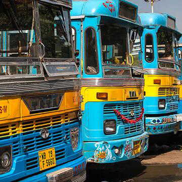 चुनावी ड्यूटी पर तैनात बस ड्राइवर-खलासी Postal Ballot से कर सकेंगे मतदान, क्या है प्रक्रिया?