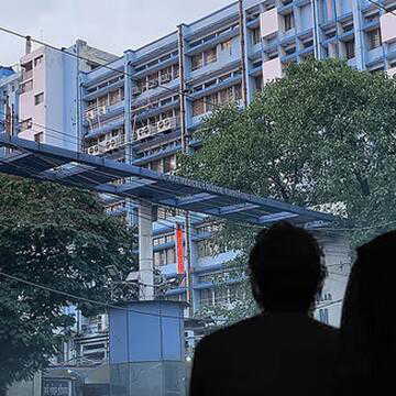 Bengal Election : पानीहाटी की भाजपा प्रत्याशी 'अभया' की मां ने भरा अपना नामांकन