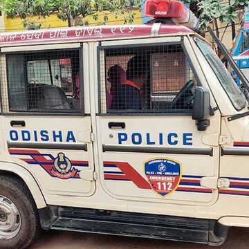 बेटी के जन्म पर बहू को जलाकर मारने की कोशिश का आरोप, ससुर गिरफ्तार