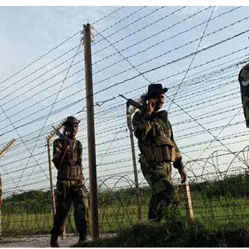 सीमा पर मंडरा रहे हैं 8 फिदायीन दस्ते, कश्मीर घाटी में घुसपैठ की साजिश?