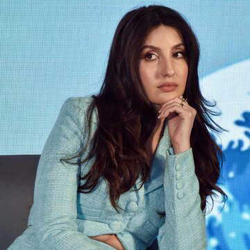 अश्लीलता के आरोपों में घिरा ‘सरके चुनर’ गाना, सरकार का प्रतिबंध, आयोग का नोटिस और नोरा फतेही की सफाई