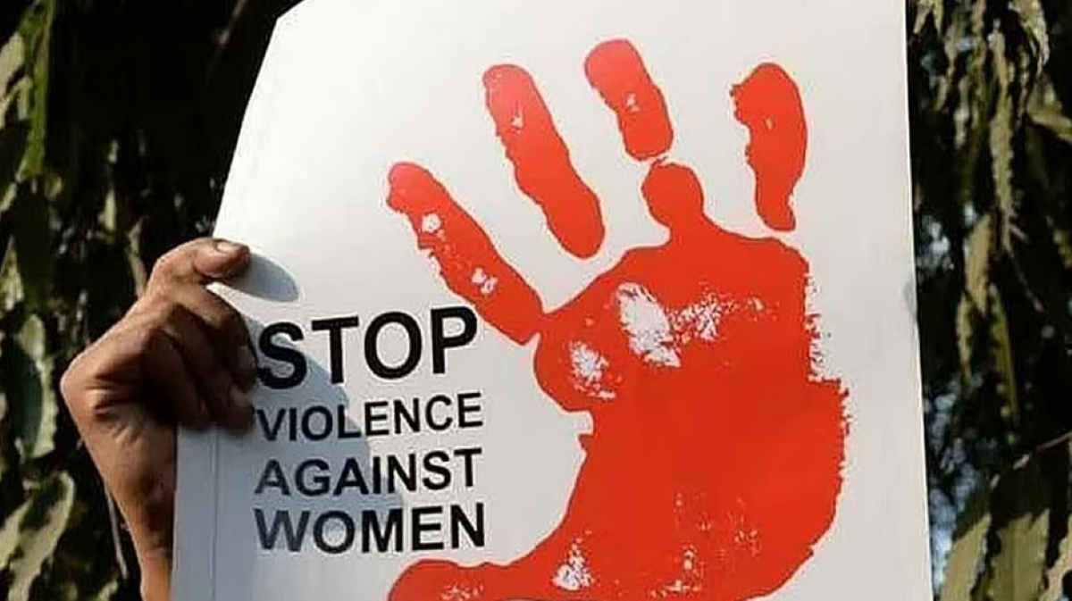 राष्ट्रीय स्तर की शूटर से यौन उत्पीड़न, कोच पर करियर खत्म करने की धमकी का आरोप