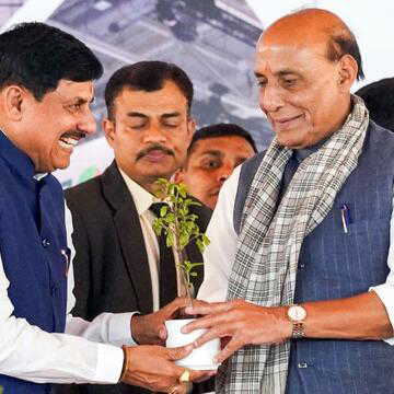 रायसेन में 3 दिवसीय उन्नत कृषि महोत्सव शुरू,  राजनाथ ने कहा- "किसानों को संसाधनों की कमी नहीं होगी"