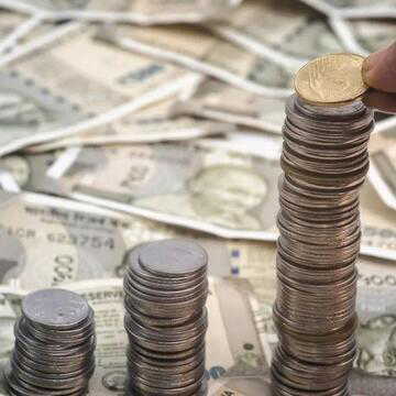 बैंक क्रेडिट वृद्धि FY26 में 15.9% हो गई, रिटेल, NBFC और उद्योग क्षेत्रों द्वारा प्रेरित: रिपोर्ट