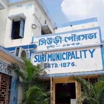 हाउसिंग सोसाइटी पर 'बुरी शक्तियों' का साया, तांत्रिकों बुलाकर करवाया जा रहा यज्ञ