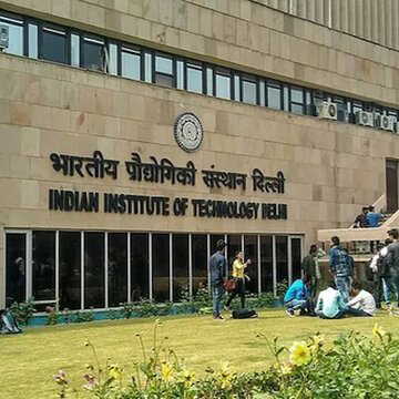 छात्रों की मेहनत रंग लाई, IIT दिल्ली में 1,140 से अधिक प्लेसमेंट्स