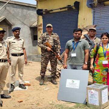 Bengal Elections: बंगाल में 5,644 बूथों की कमान महिलाओं के हाथ, चुनाव आयोग की बड़ी पहल