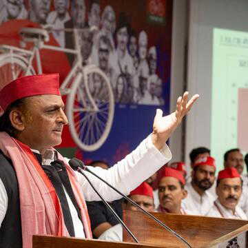 अखिलेश यादव का भाजपा पर हमला, बोले- सपा सरकार के साइकिल ट्रैक और विकास परियोजनाएं हुईं उपेक्षित
