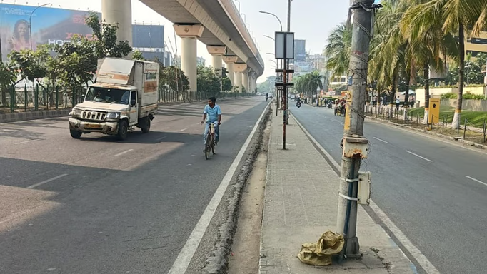 भयावह हादसा! सरकारी बस की चपेट में आकर युवती का कोहनी से कटकर गिर गया हाथ