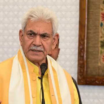 आतंकवाद के खिलाफ सख्त संदेश: “अब डरने की जरूरत नहीं,” - LG सिन्हा