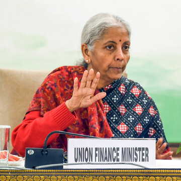 हलवा समारोह के साथ बजट टीम का लॉक-इन और अंतिम तैयारी का संकेत