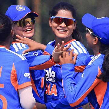 भारत की बेटियों से पिटा पाकिस्तान, 93 के स्कोर पर किया ऑलआउट; अब कोलंबो में भारतीय पुरुषों की बारी