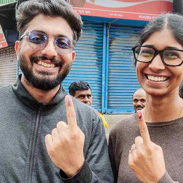 WB Election 2026 Phase 2 Live : दूसरे चरण का मतदान शुरू, जानिए यहां चुनाव से जुड़ा हर अपडेट