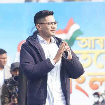 अभिषेक बनर्जी ने नाम लिए बगैर हुमायूं कबीर पर किया वार, कहा - तृणमूल साम्प्रदायिक सद्भाव का प्रतीक